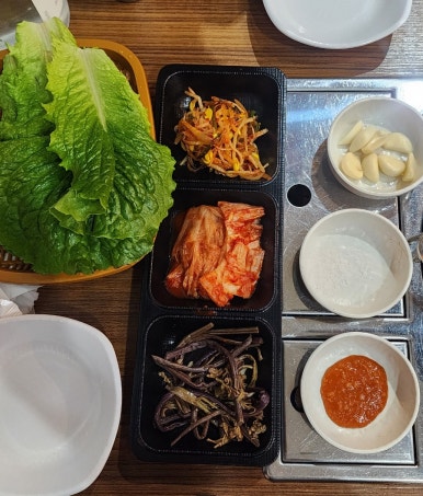 고기먹는날 돈생갈비 이미지