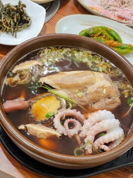 오박사전복해신탕 이미지