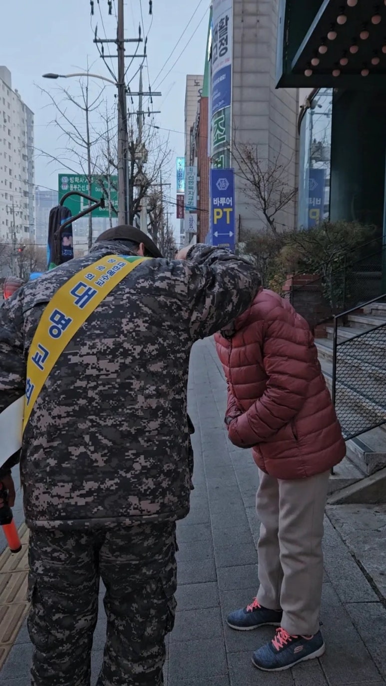 어느날 이미지