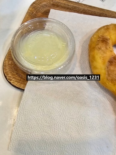 노랑고래꽈배기 이미지