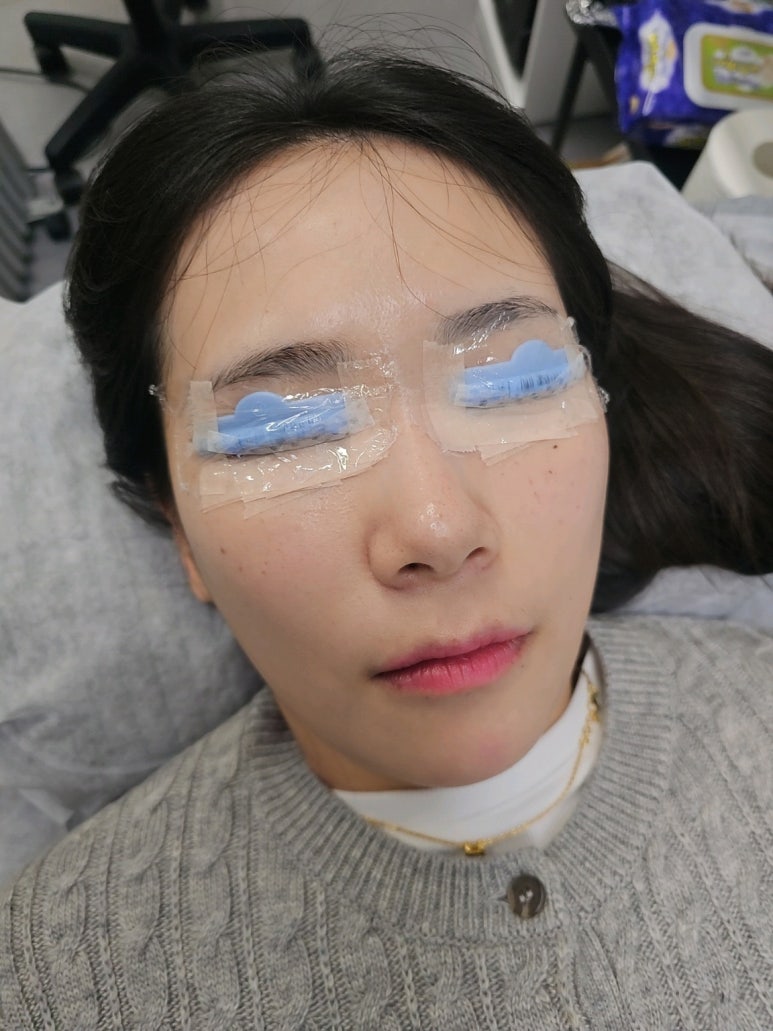 바니속눈썹 이미지