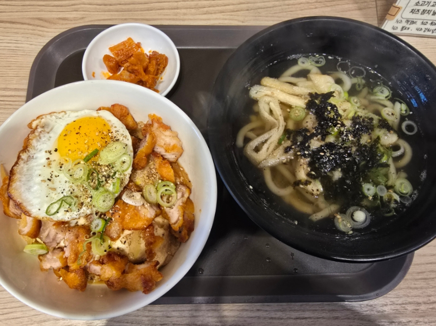 더 오니기리 플러스(산남점) 이미지