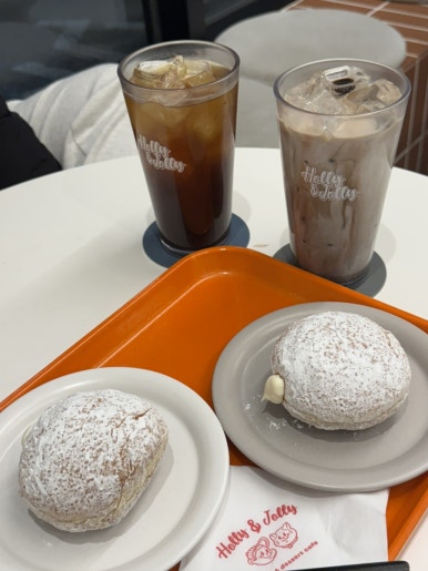 홀리앤졸리도넛&커피 이미지