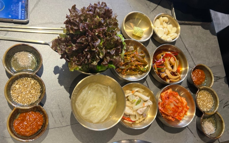 해뜰날한우한돈식당 이미지