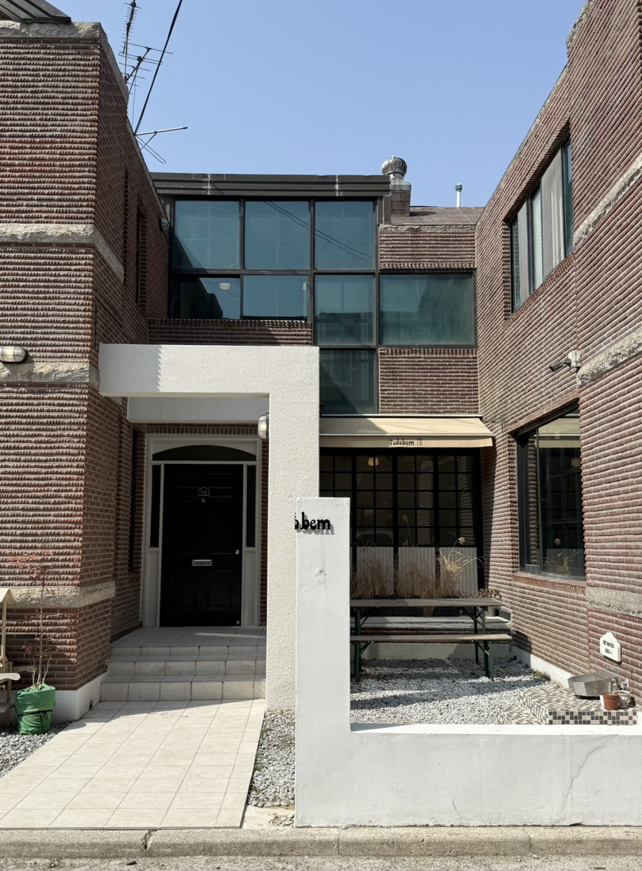 아기동물카페 이미지
