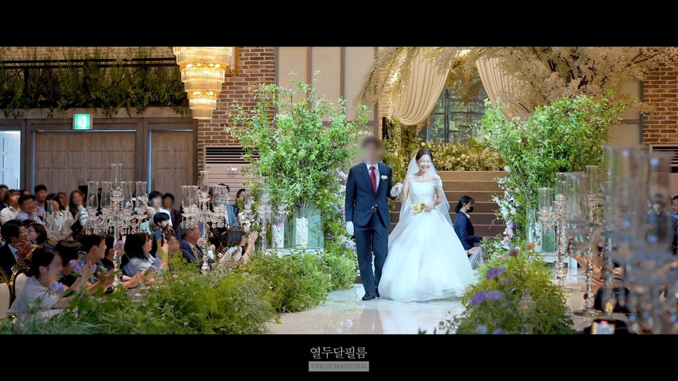 열두달필름 이미지
