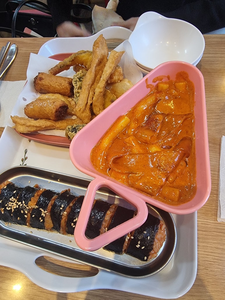 신전떡볶이 도곡점 사진 6