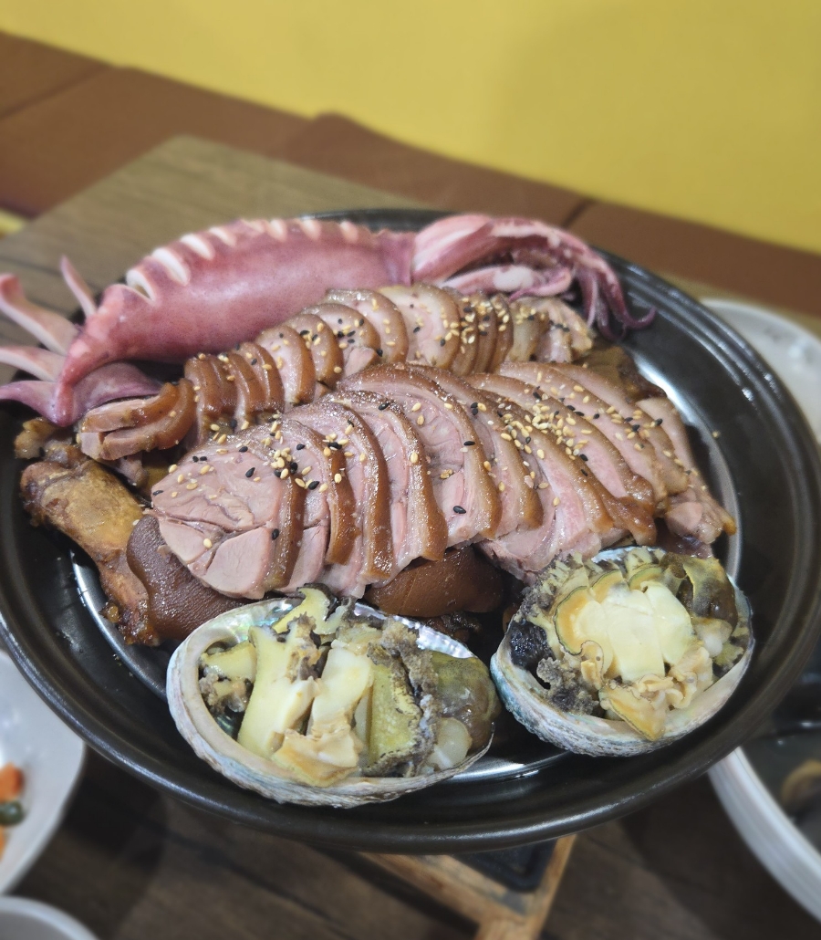 철이족발 이미지