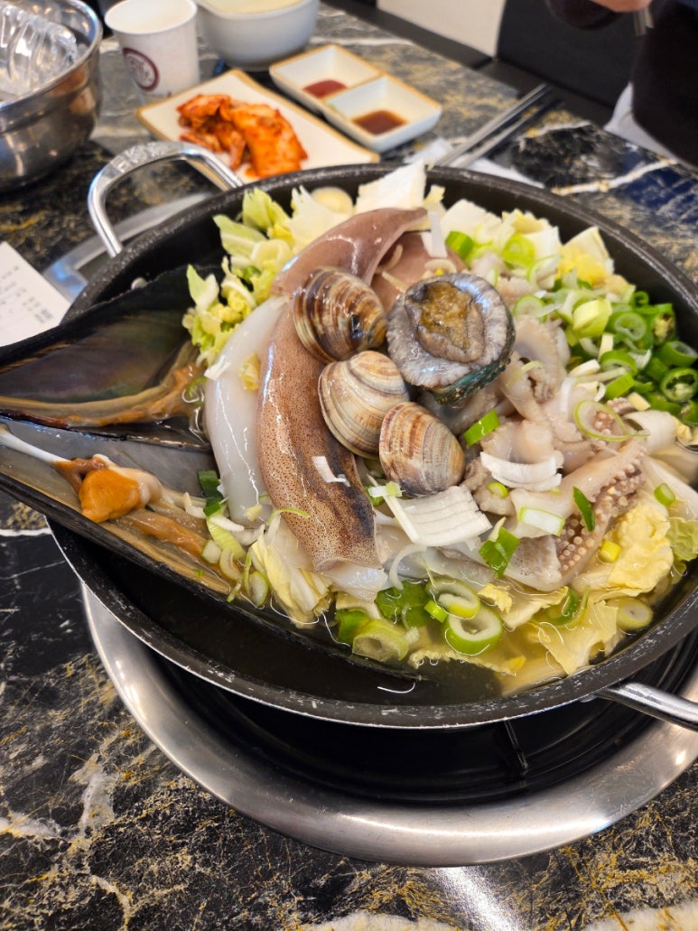 칠곡해물손칼국수 공도점 이미지