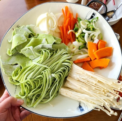 갯마을해물칼국수 이미지
