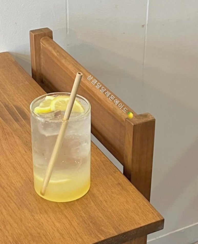카페 수 이미지