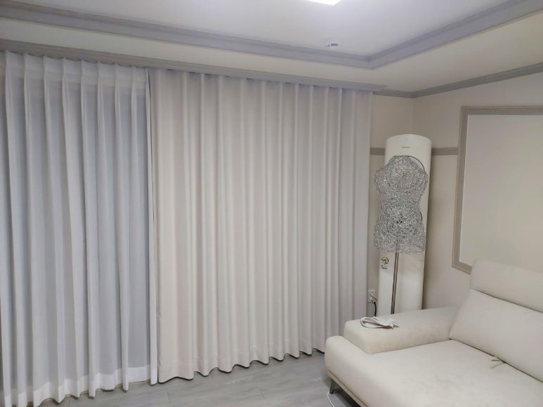 청년블라인드 이미지