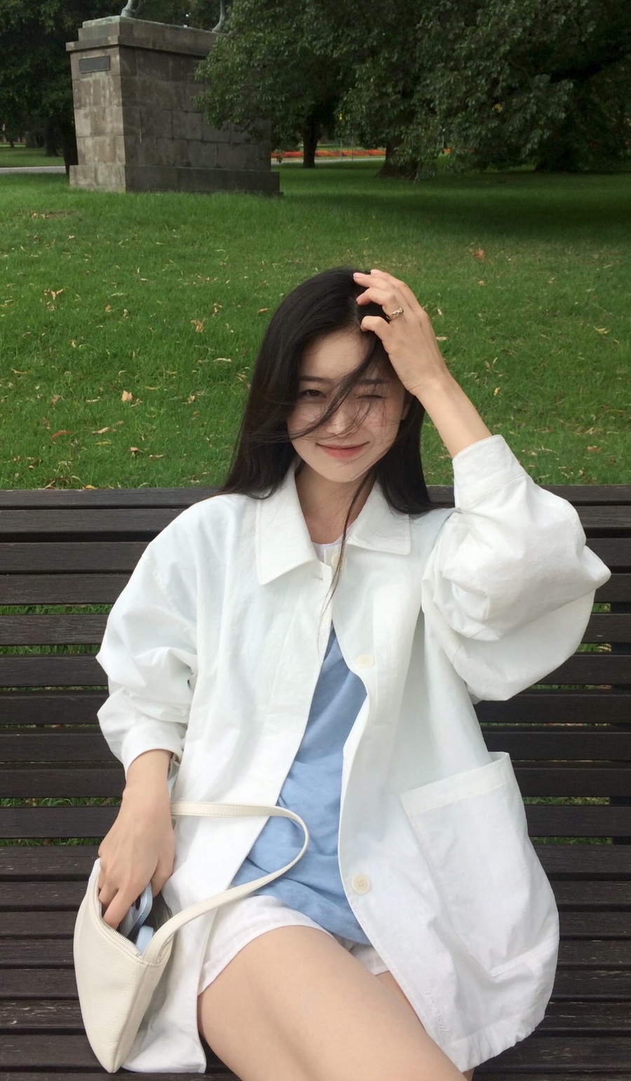 더윤슬 이미지