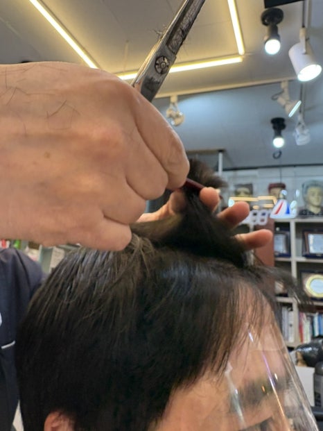 나창옥바버샵 이미지