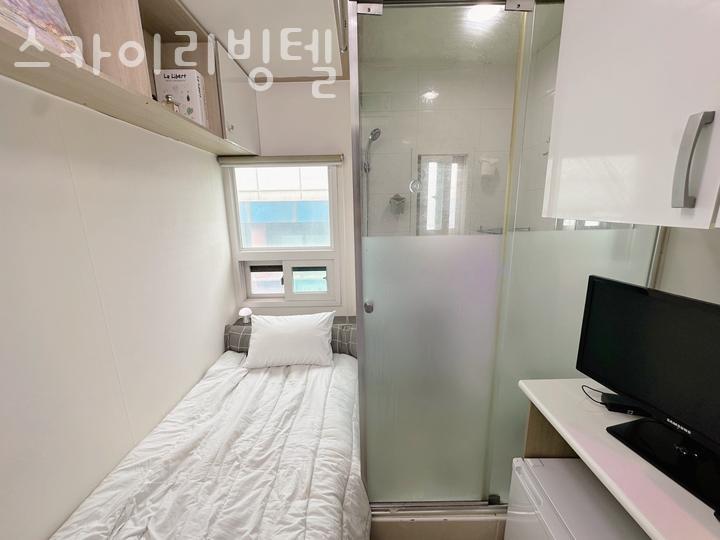 리빙텔 이미지