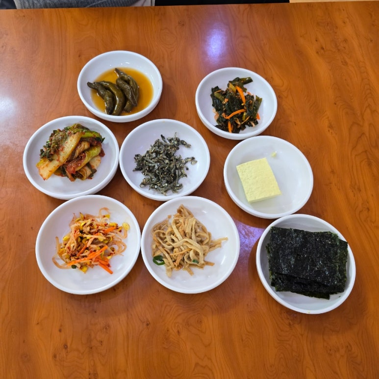 늘푸른 초원 식당 이미지
