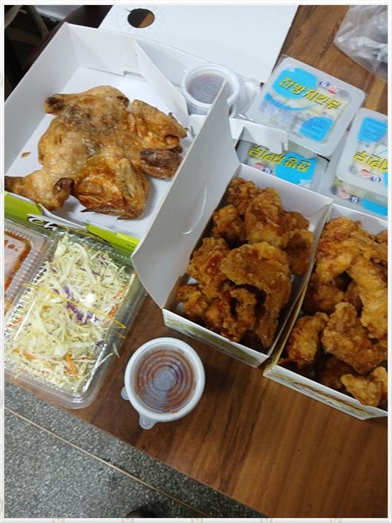 청송통닭 이미지