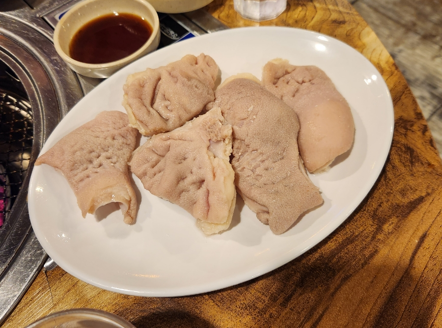 시장숯불뒷고기 이미지