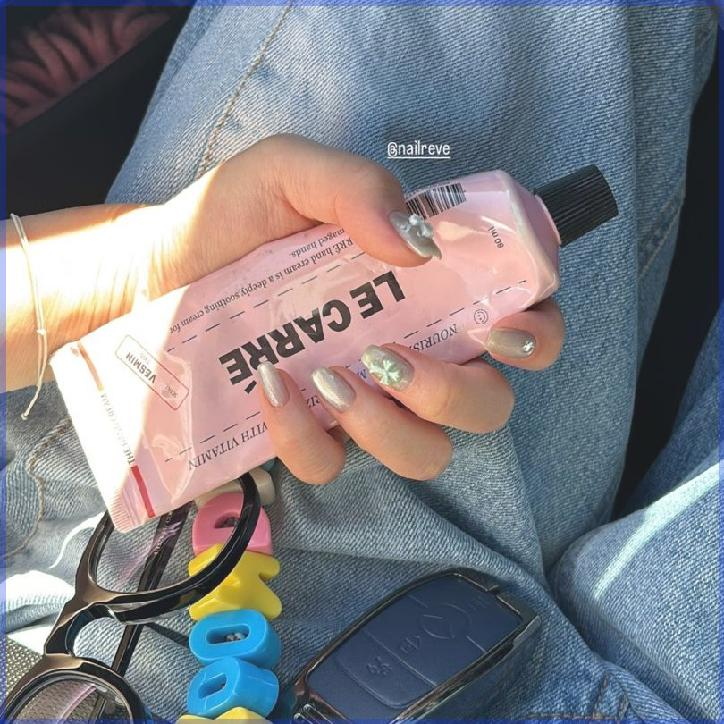 레브네일 이미지