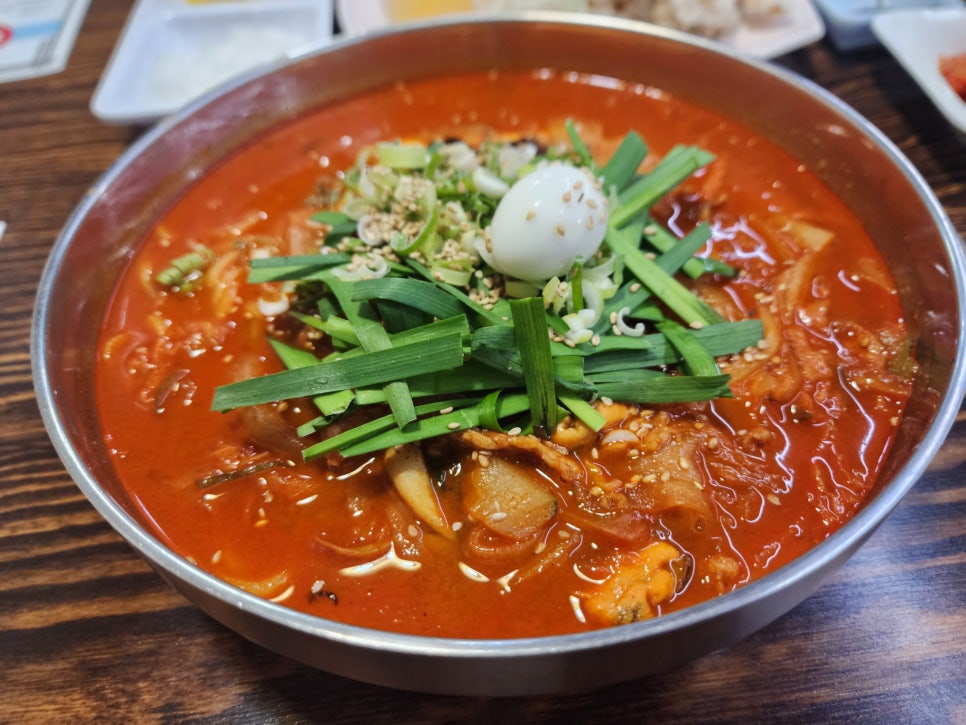 수라짬뽕 이미지