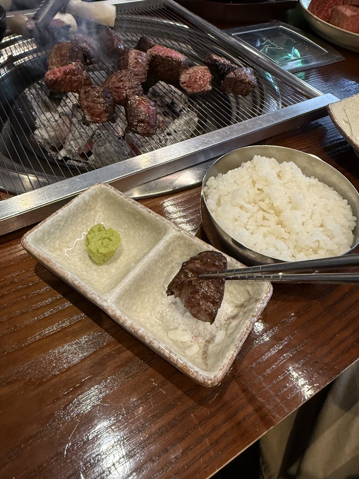 깍뚝집 이미지