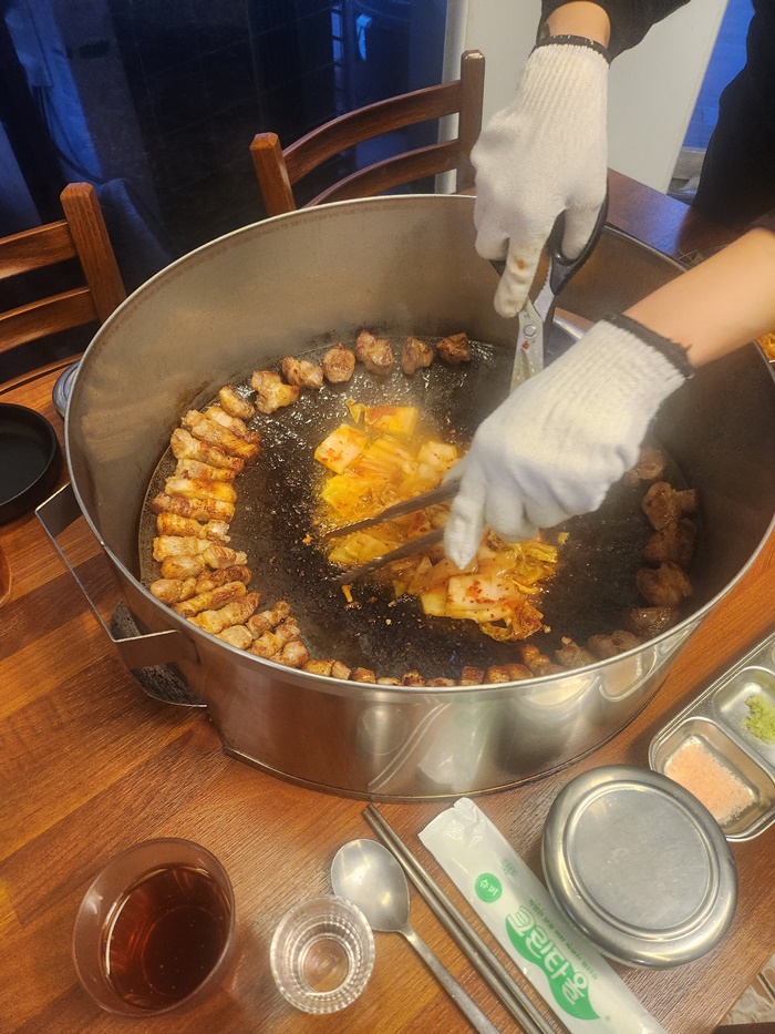 삼솥 이미지