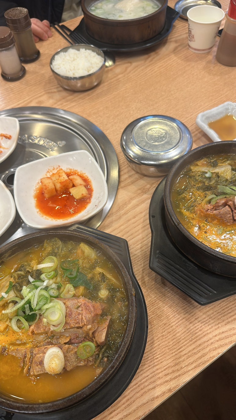 정이의 더큰 청진동해장국 이미지