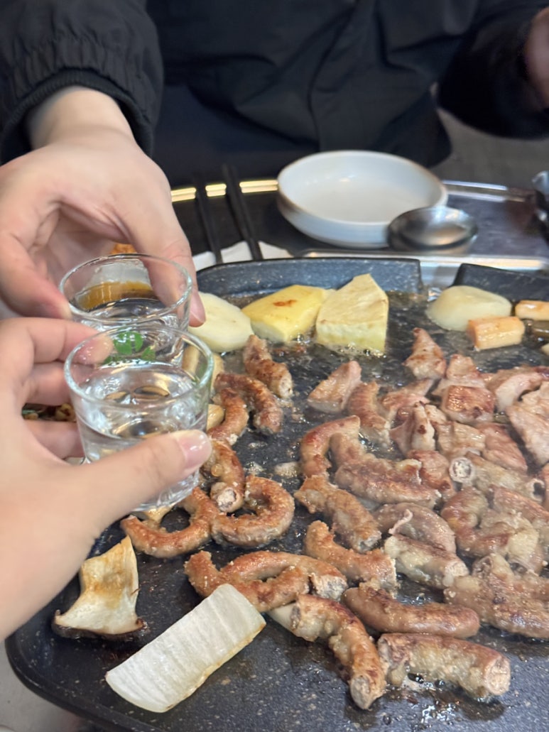우랑돼랑 곱창 이미지