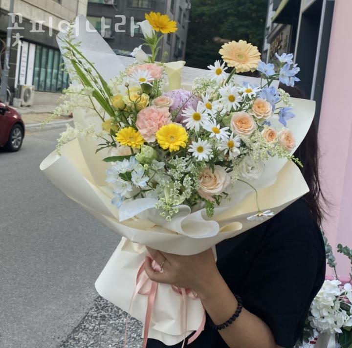 꽃피어나라 이미지