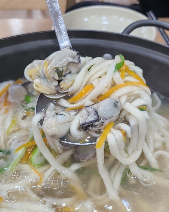 유성엄마큰손칼국수 이미지