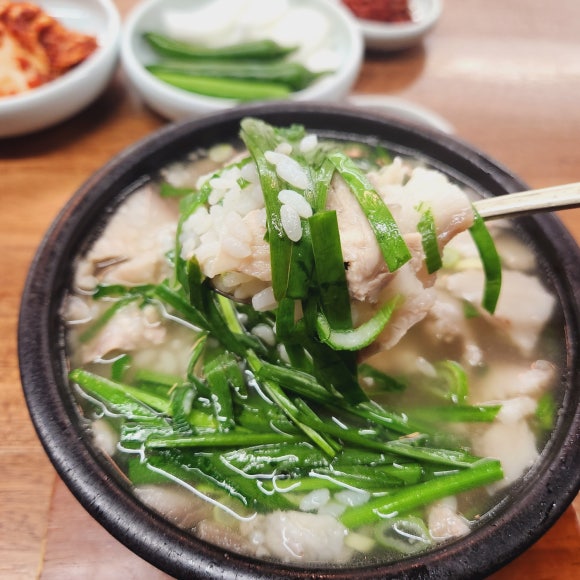맛돼지국밥 이미지