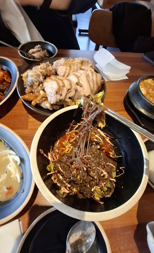 서리족발 이미지