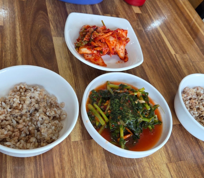 백년초바지락칼국수 이미지