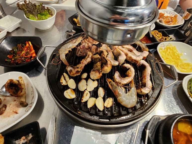 처음본명품민물장어 이미지