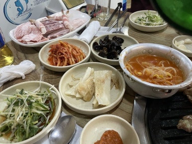 아저씨뒷고기 이미지