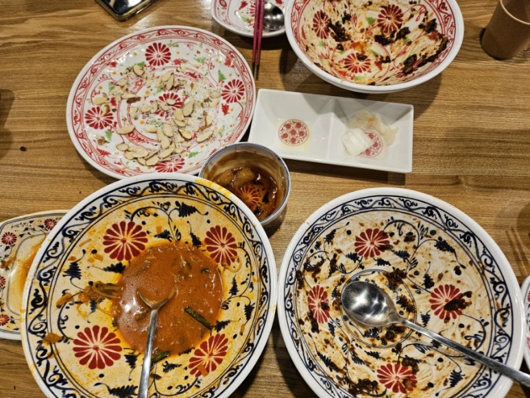 화이반점 이미지