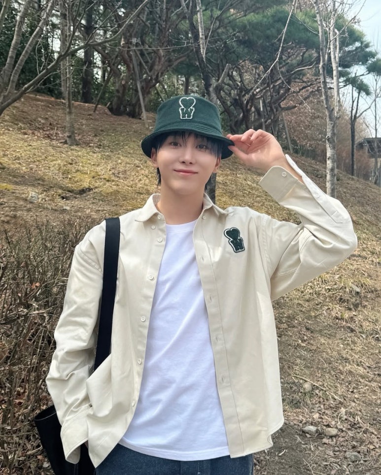 아미(AMI) 이미지