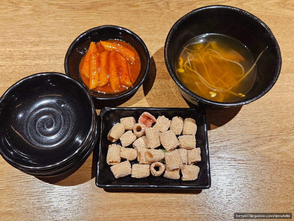 소굴(용봉점) 이미지