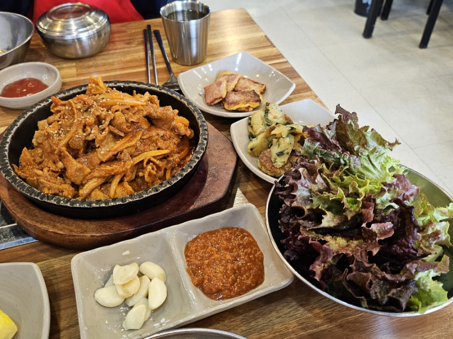 찌개와우돈생고기 사진 6