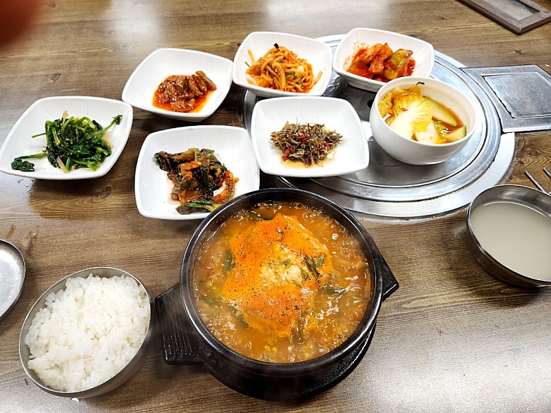 장어탕 이미지