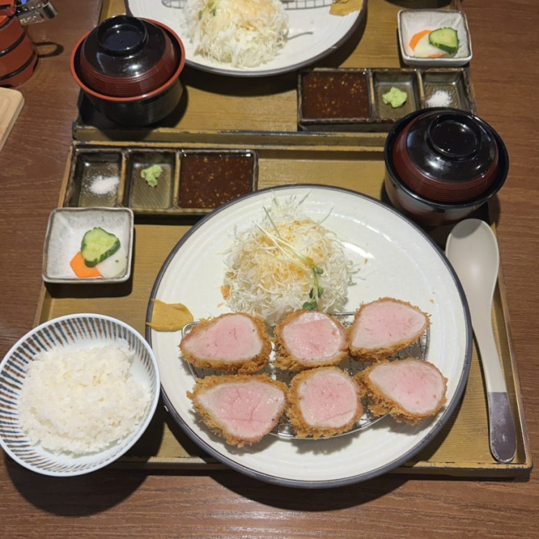 크레이지카츠 이미지