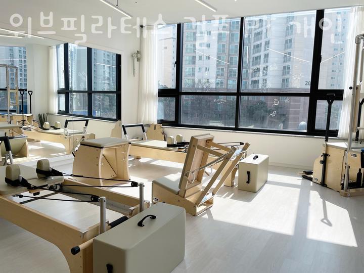 위브필라테스 이미지