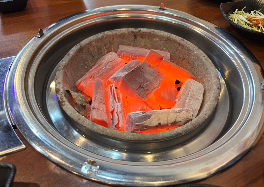 유천참숯불돼지갈비 이미지