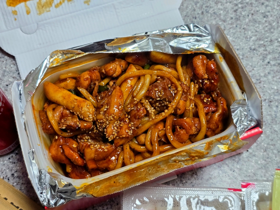 동근이숯불두마리치킨 운서점 이미지