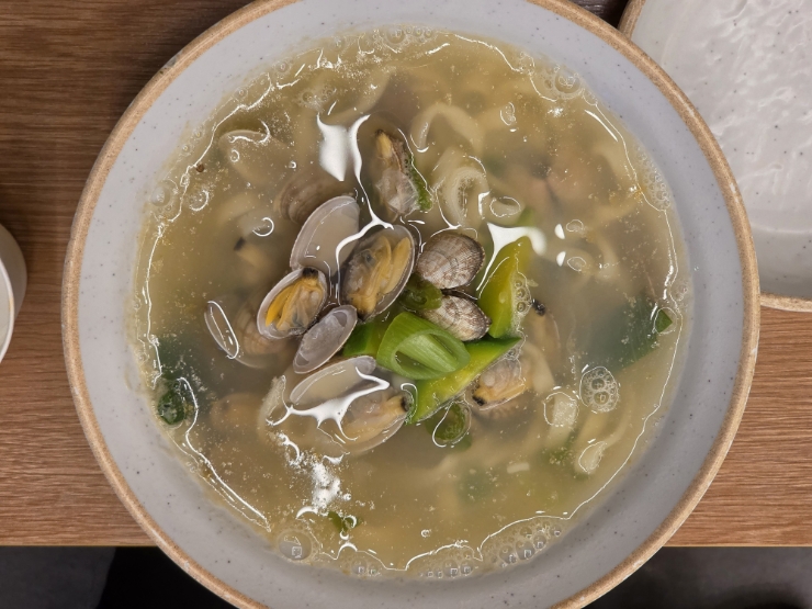 엄마손보쌈칼국수 이미지