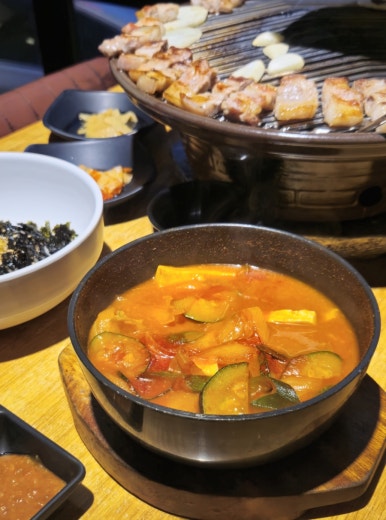 우돈청 이미지