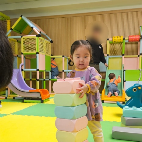 피네토 이미지