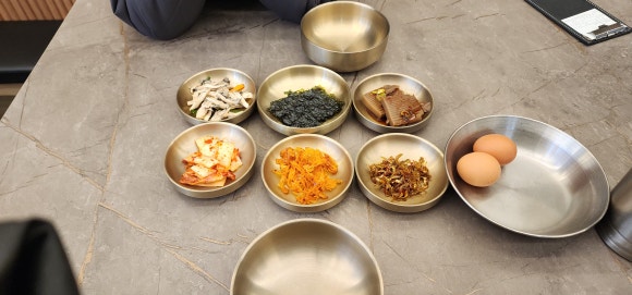 완뚝순두부 이미지