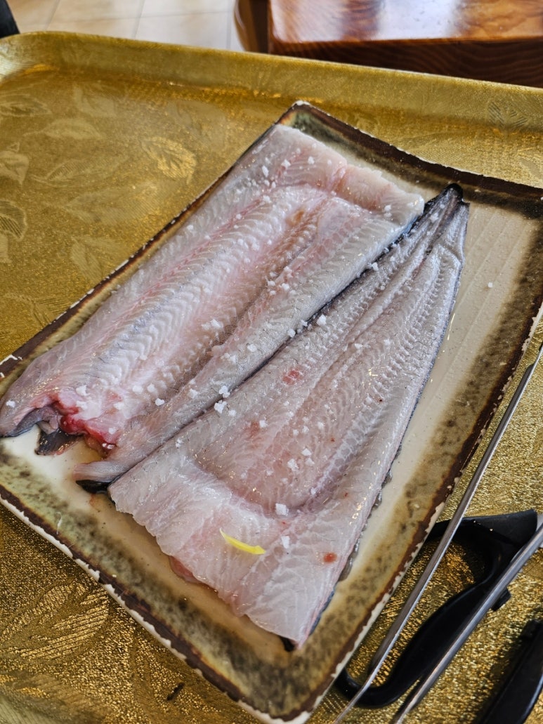 명산숯불구이 이미지