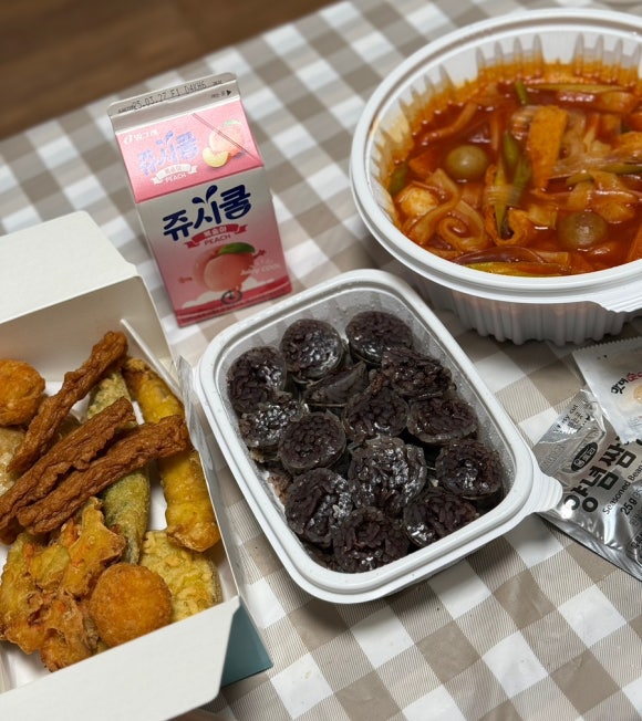 엠제트세대떡볶이/치킨 이미지